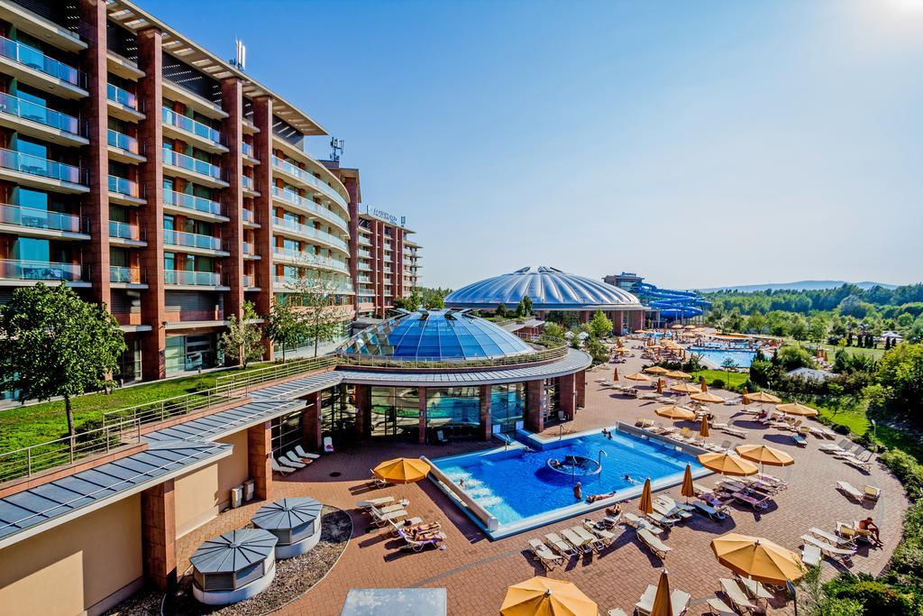 Aquaworld Resort Budapest Exterior photo